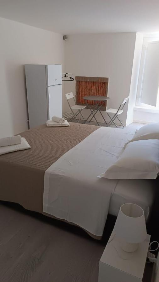 Di Fronzo Guest House T Triggiano Dış mekan fotoğraf