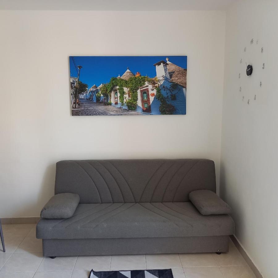 Di Fronzo Guest House T Triggiano Dış mekan fotoğraf
